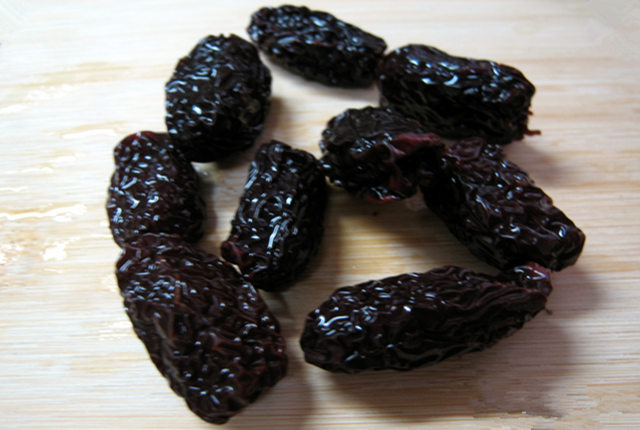 黑枣的功效与作用及食用方法